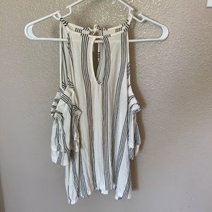 American Eagle off the shoulder top size Small